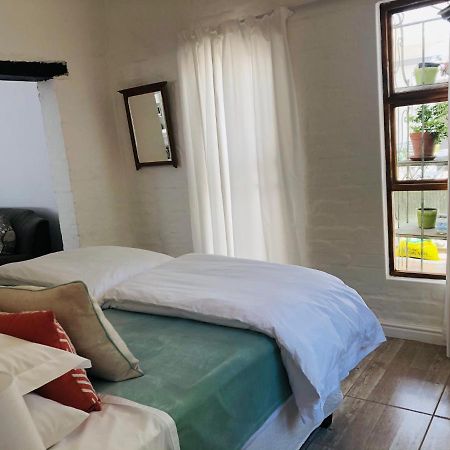 The Lily House Hotel Херманус Екстериор снимка