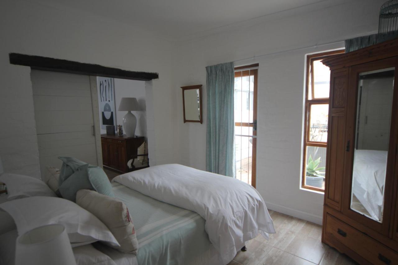 The Lily House Hotel Херманус Екстериор снимка